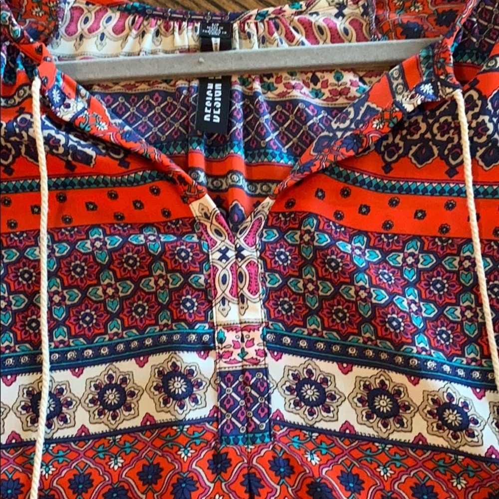 Design Lab blouse - Picture 3 of 8